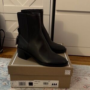 Dolce Vita Linny H2O Black Boots